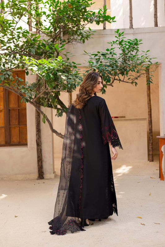 BLACKOUTFIT - LIBASENISA