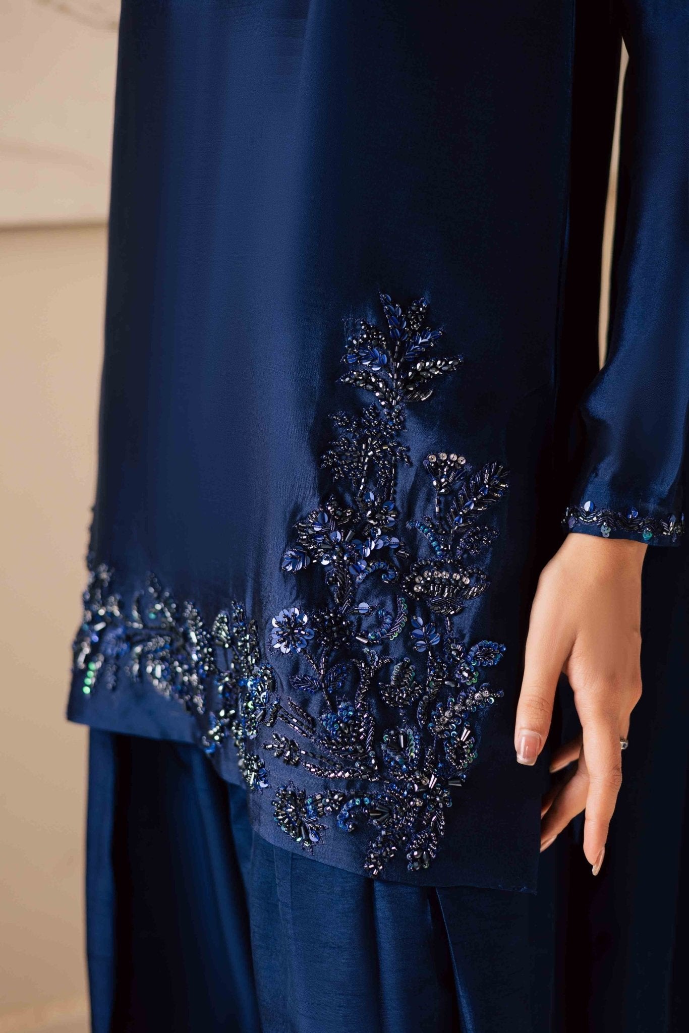 Royal Blue Dynasty - LIBASENISA
