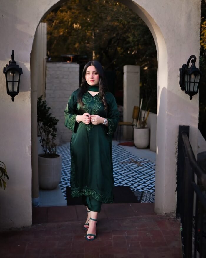 GUL-GREEN