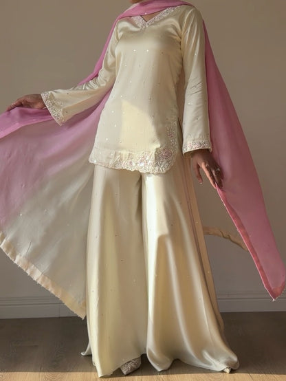 Ivory Blush-319