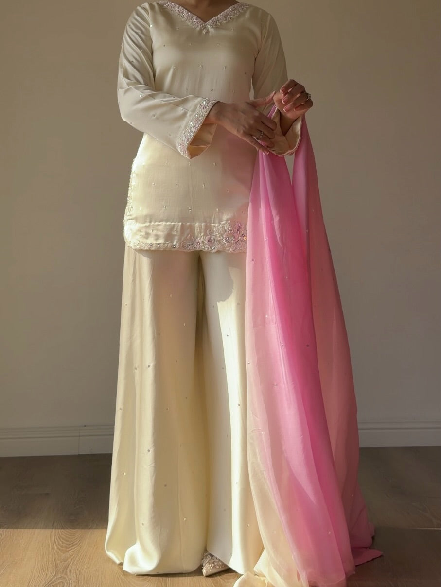 Ivory Blush-319
