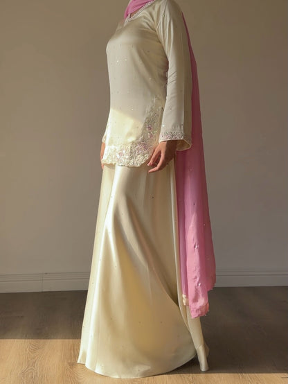 Ivory Blush-319