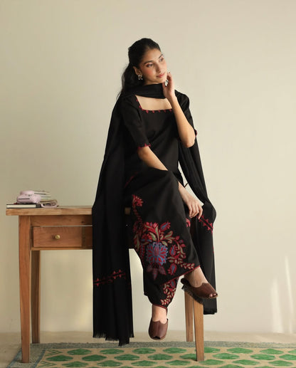 Black Outfit 319 - LIBASENISA