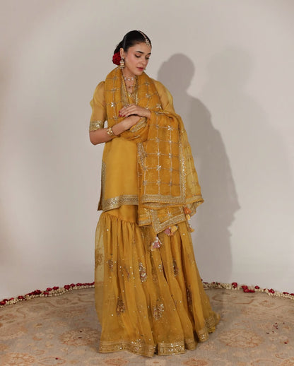 Dandelion Yellow Outfit - LIBASENISA