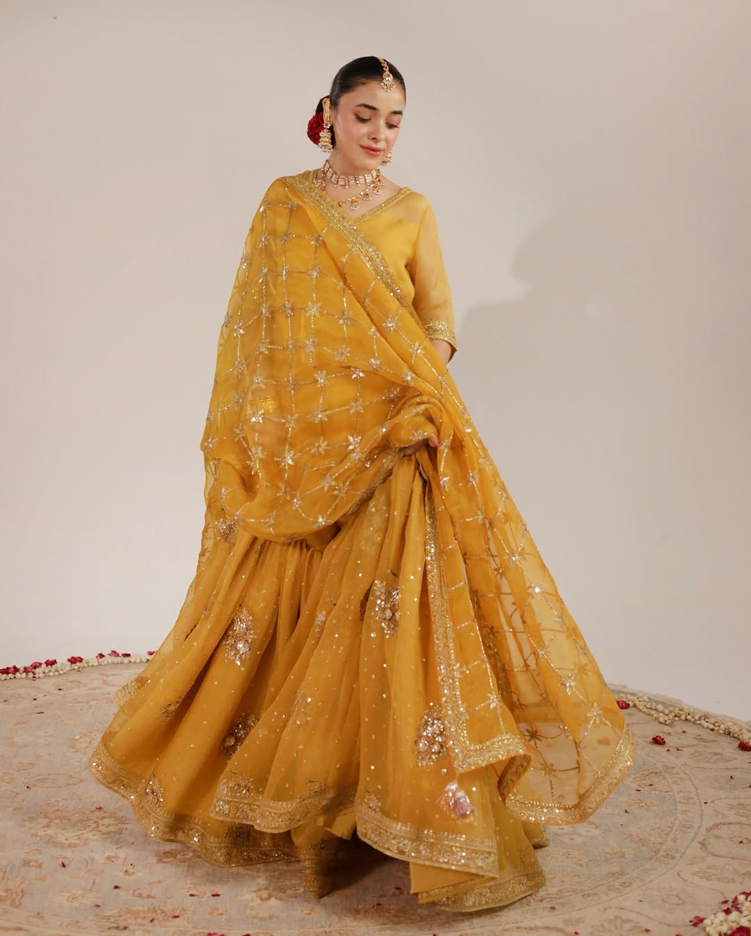Dandelion Yellow Outfit - LIBASENISA