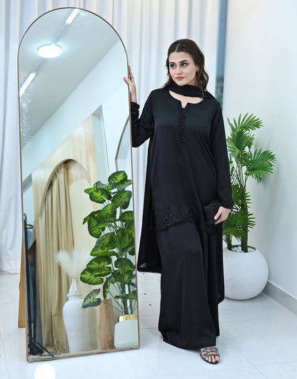 Noor - e - Siyaah 🖤 - LIBASENISA