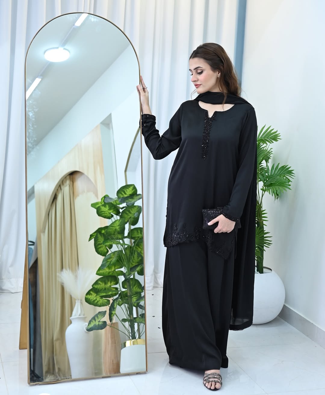 Noor - e - Siyaah 🖤 - LIBASENISA